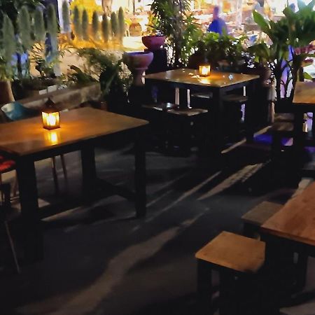 Lovely Guesthouse 94 Hua Hin Bagian luar foto