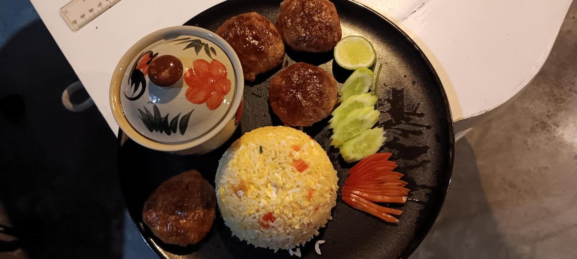 Lovely Guesthouse 94 Hua Hin Bagian luar foto