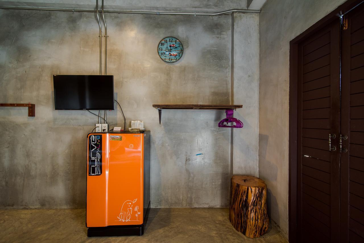 Lovely Guesthouse 94 Hua Hin Bagian luar foto