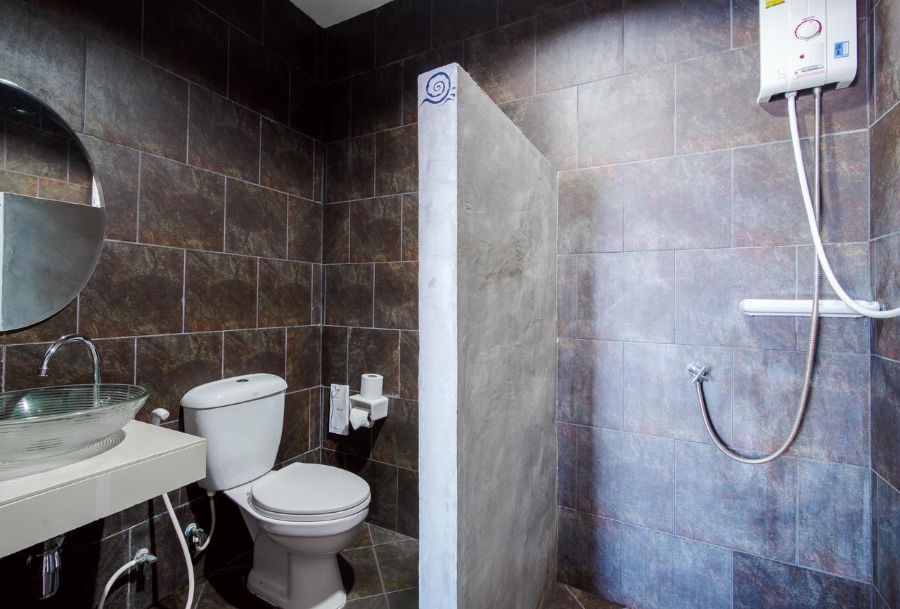 Lovely Guesthouse 94 Hua Hin Bagian luar foto