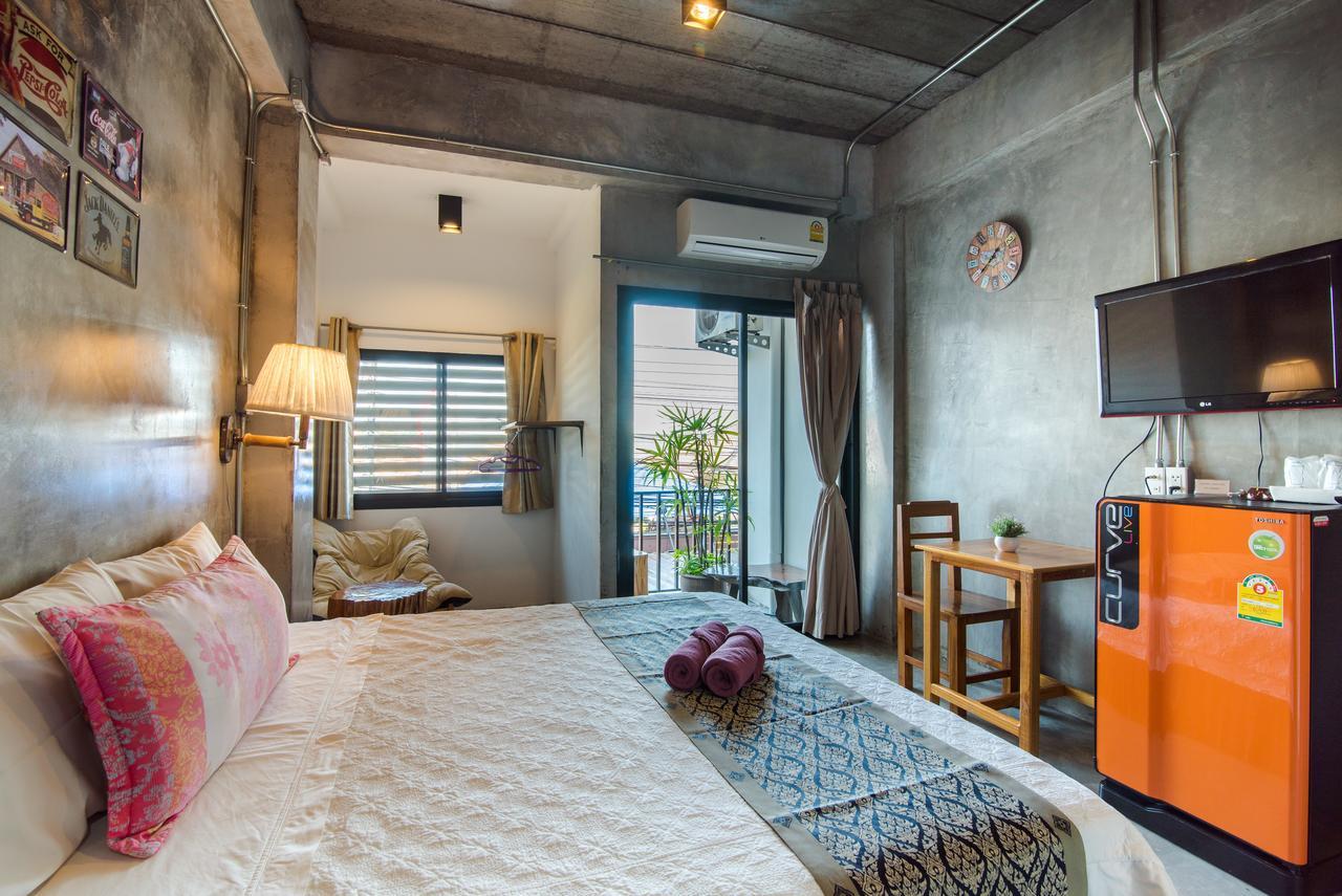 Lovely Guesthouse 94 Hua Hin Bagian luar foto