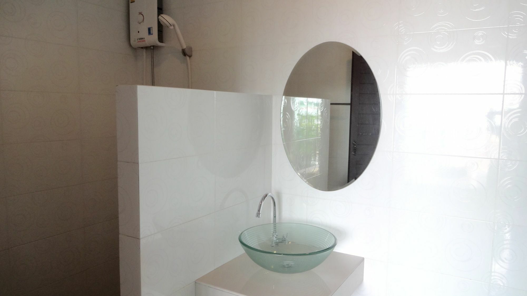 Lovely Guesthouse 94 Hua Hin Bagian luar foto